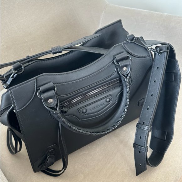 BALENCIAGA Neo Classic Small leather tote - Picture 7 of 7